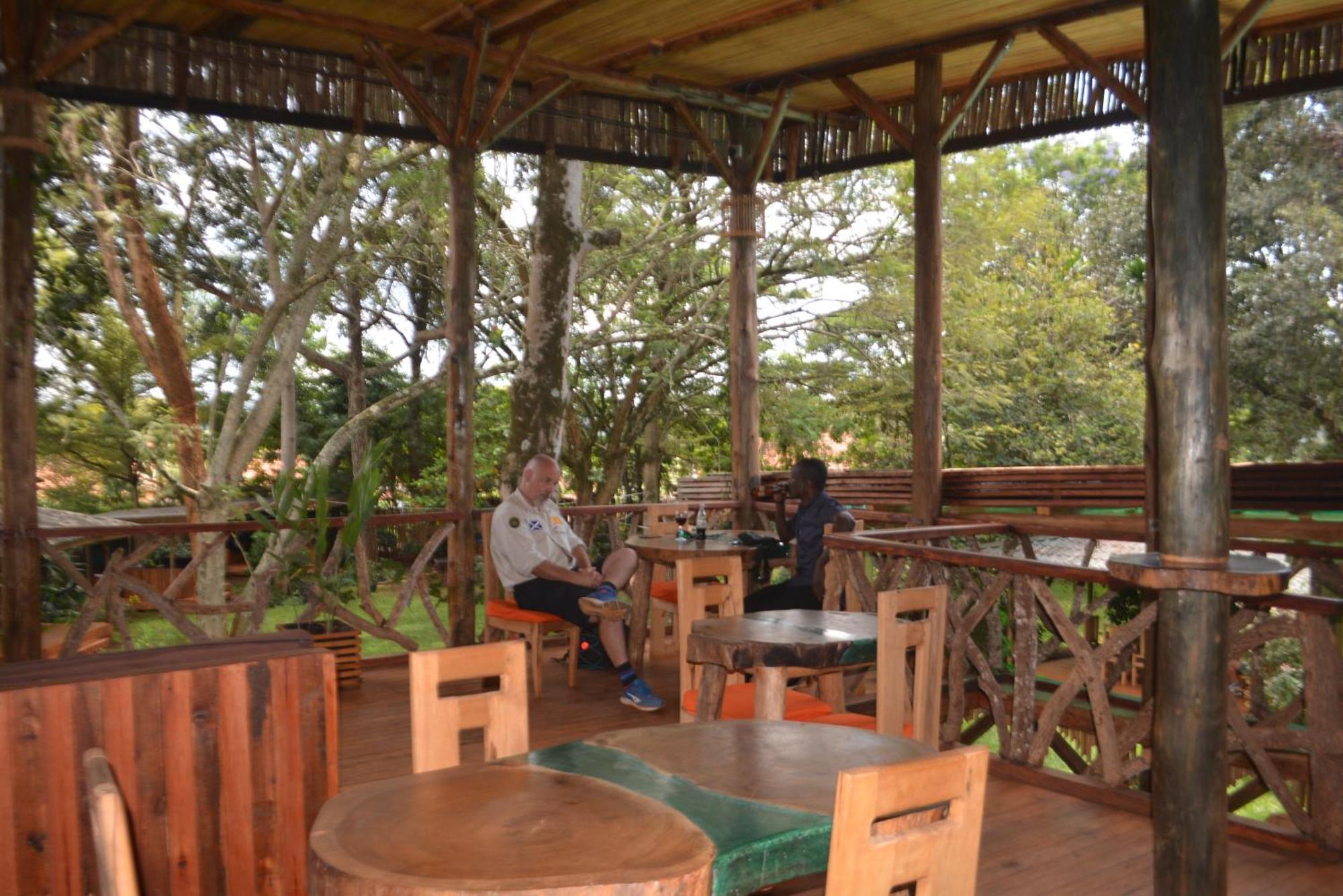 Jinja Backpackers Hostel Exterior photo